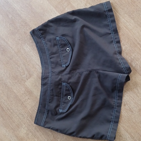 St. John Bay women's shorts women's size large - Picture 3 of 3